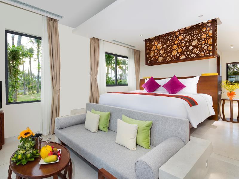 Cam Ranh Riviera Beach Resort & Spa