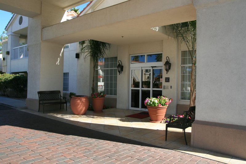 Red Lion Inn & Suites Phoenix-Tempe