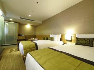 Oaks Bangkok Sathorn