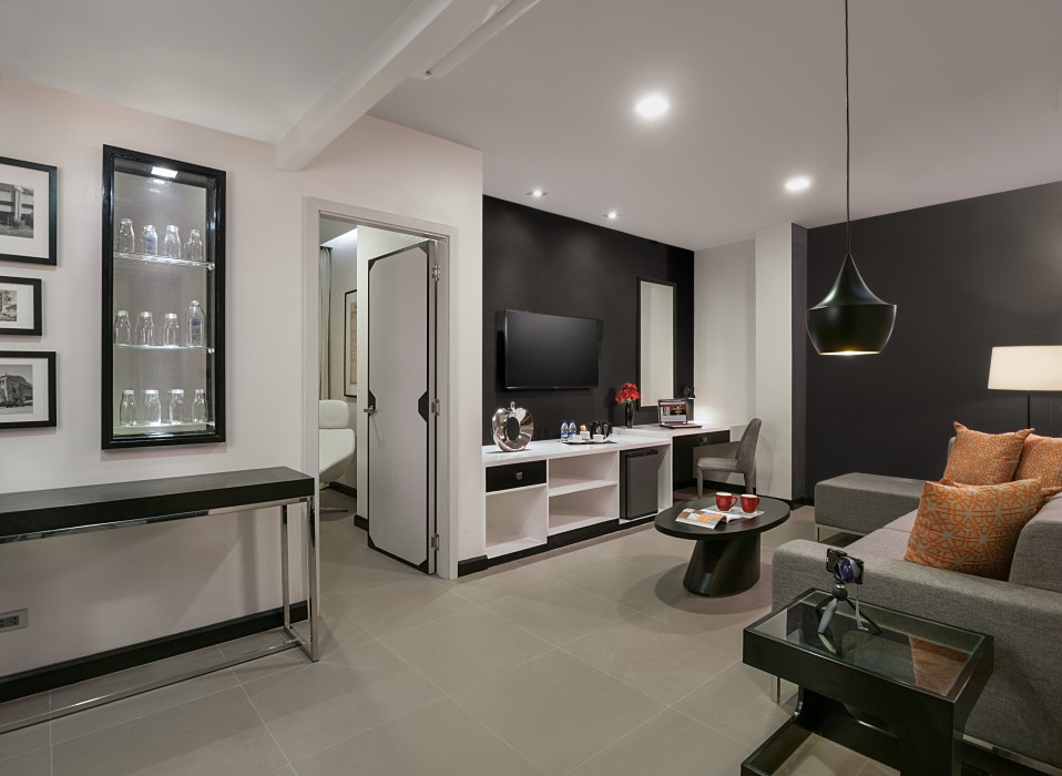 Summit Hotel Magnolia