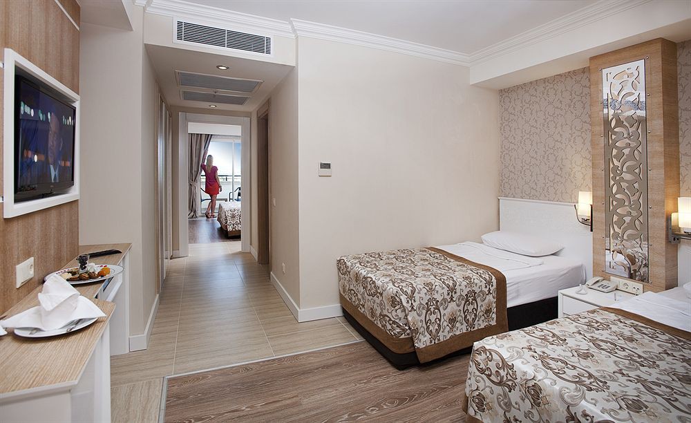 Crystal Sunset Luxury Resort & Spa - All Inclusive