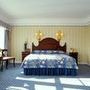Disney's Newport Bay Club