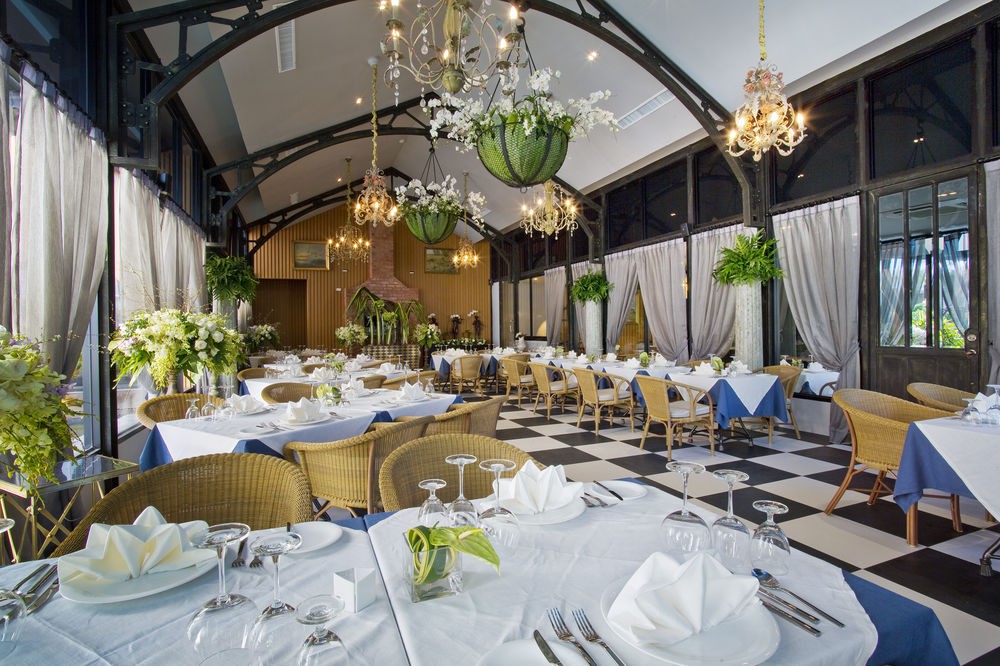 Rancho Charnvee Resort Country Club