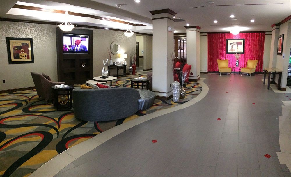 Holiday Inn Express & Suites Lubbock South
