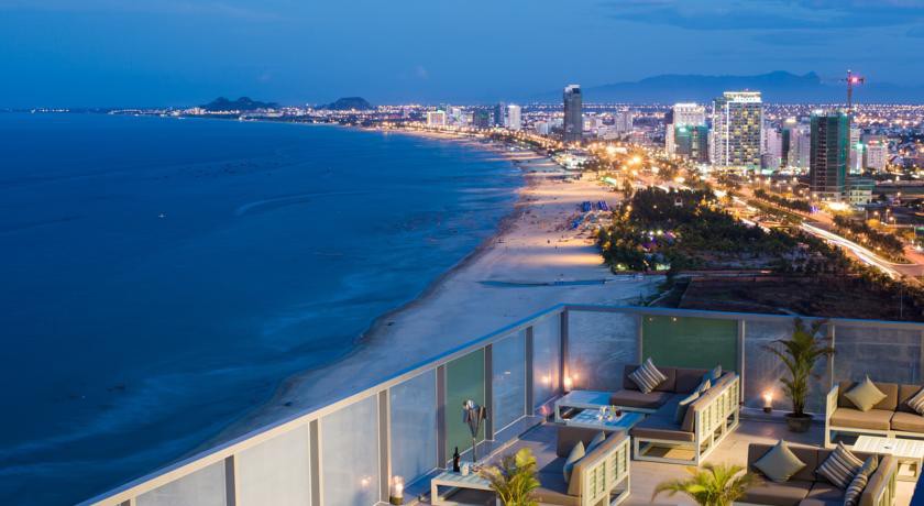 Fusion Suites Danang Beach