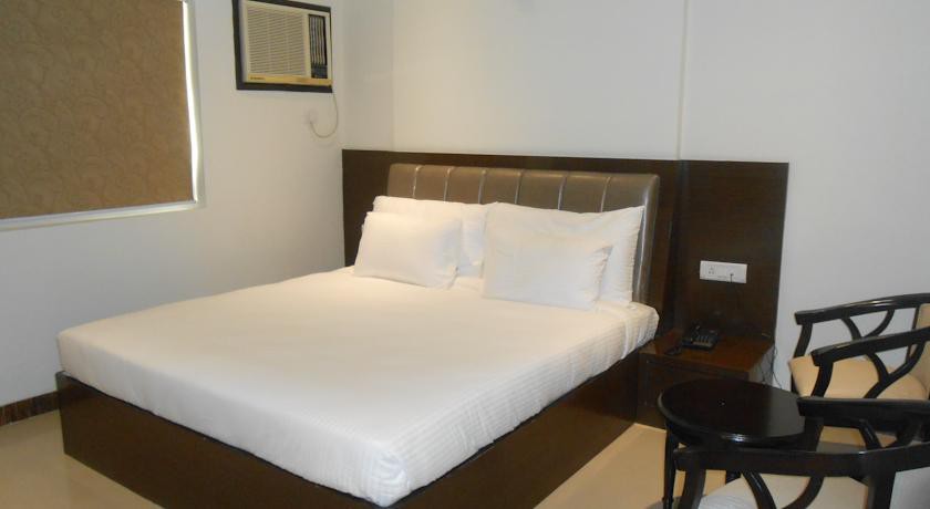 Hotel Karan Vilas