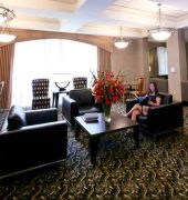 Hampton Inn & Suites Kansas City-Country Club Plaza