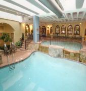 Embassy Suites by Hilton Kansas City Plaza