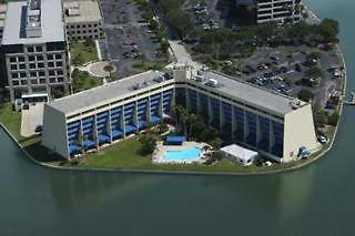 DoubleTree Suites by Hilton Hotel Tampa Bay