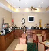 Hampton Inn Wichita - East