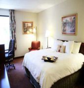 Hampton Inn Pittsburgh West Mifflin