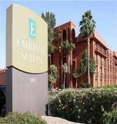 Holiday Inn Hotel & Suites Phoenix Airport North