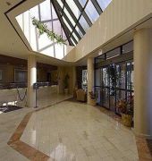 Embassy Suites by Hilton San Antonio Airport