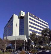 Embassy Suites by Hilton San Antonio Airport
