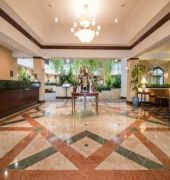 Embassy Suites by Hilton Dulles Airport