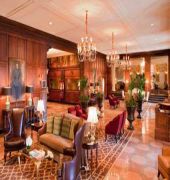 Hotel Roanoke & Conference Ctr, Curio Collection by Hilton