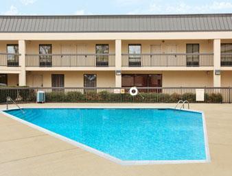 Baymont Inn & Suites London KY