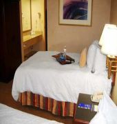 Hampton Inn & Suites Santa Ana/Orange County Airport