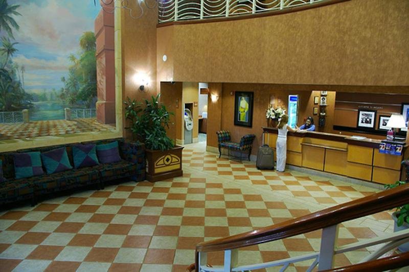 Hampton Inn & Suites by Hilton Miami Airport South Blue Lagoon