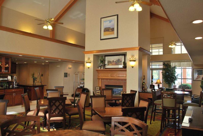 Homewood Suites Toledo Maumee