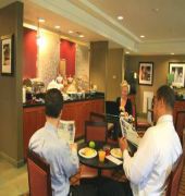 Hampton Inn & Suites Seattle-Downtown