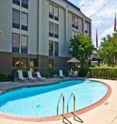 Hampton Inn Memphis-Poplar