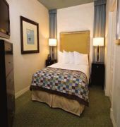 HILTON GRAND VACATIONS SUITES AT SOUTH BEACH