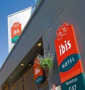 Hotel ibis Mons Centre Gare