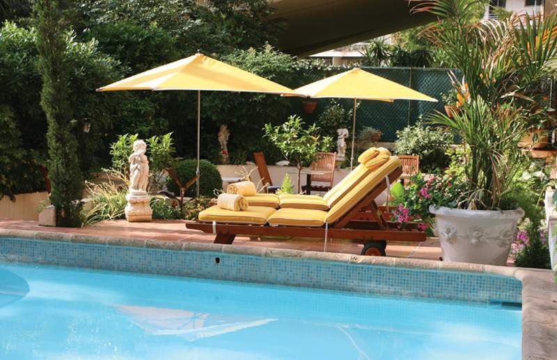 Hotel Mercure Cannes Croisette Beach