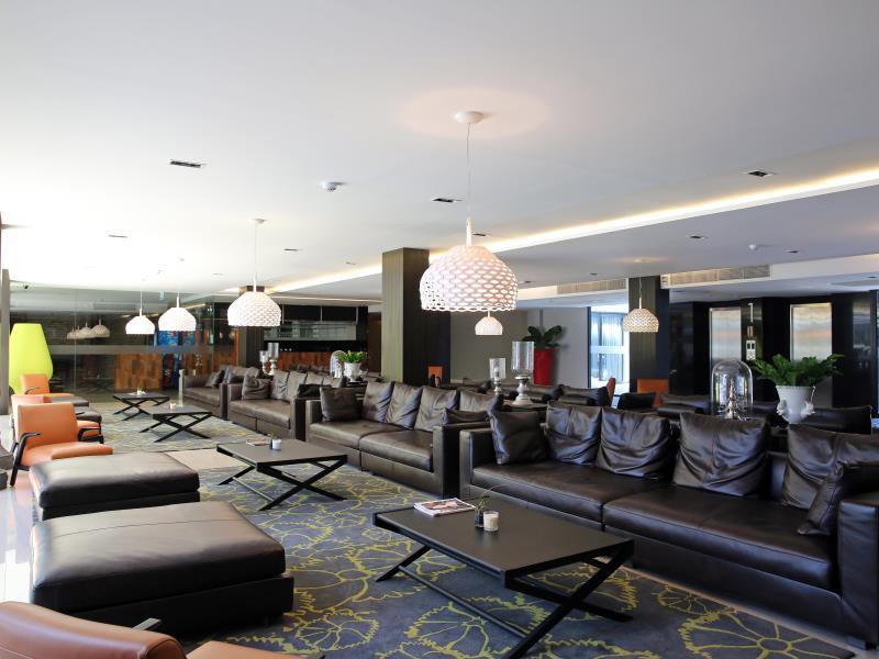 Ratchada Leisure Hotel