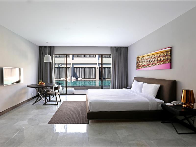 Ratchada Leisure Hotel