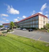 Best Western Plus Chicago Hillside