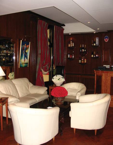Hotel Le Derby Alma Paris