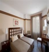 Best Western Mercedes Arc de triomphe