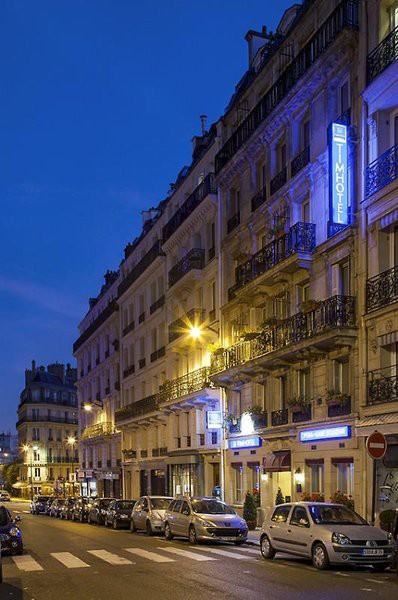 Ibis Styles Paris Saint Lazare Parc Monceau