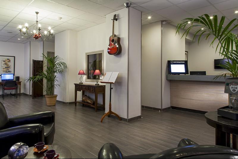 Ibis Styles Paris Saint Lazare Parc Monceau