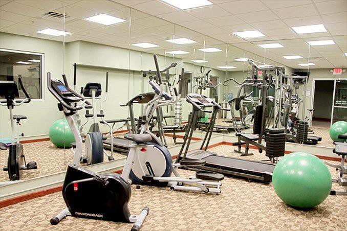 Best Western Plus Sandusky Hotel & Suites
