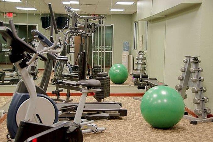 Best Western Plus Sandusky Hotel & Suites