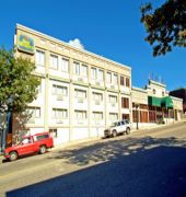 Best Western Plus Baker Street Inn & Convention Centre