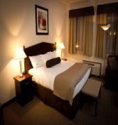 Best Western Plus Baker Street Inn & Convention Centre