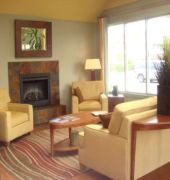 Best Western Plus Emerald Isle Hotel