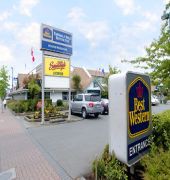 Best Western Plus Emerald Isle Hotel