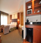Best Western Plus Orangeville Inn & Suites