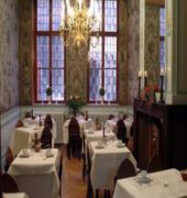 Cour St Georges