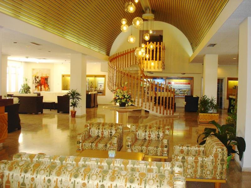 Kissos Hotel
