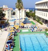 Kissos Hotel