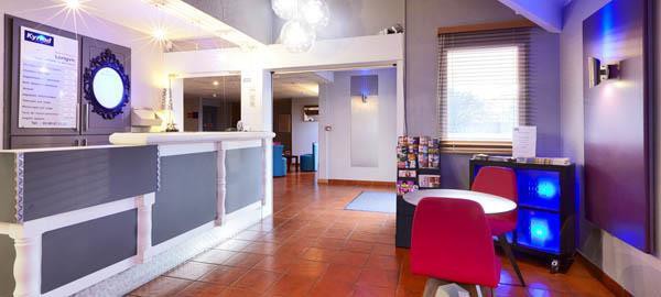 Hotel Kyriad DIJON - Longvic