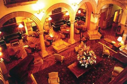 Hotel Virrey de Mendoza