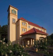 La Quinta Inn & Suites Norfolk Airport