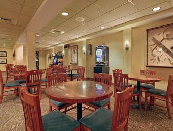 Howard Johnson Plaza Hotel Madison